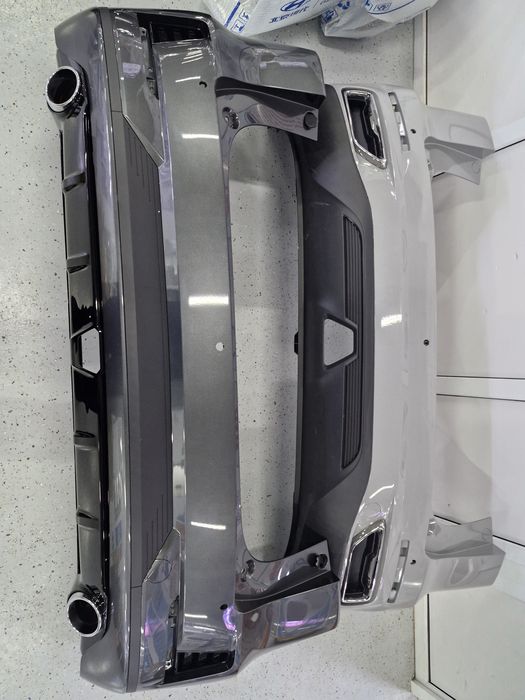 Передний бампер на Changan