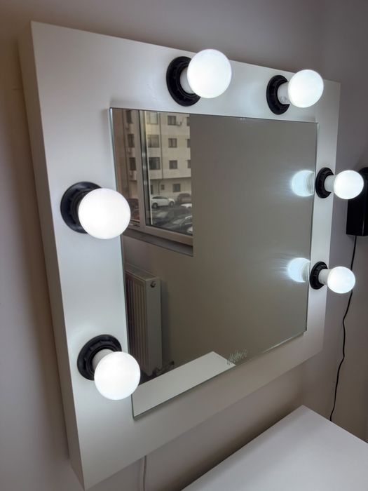 Oglinda make-up 6 becuri