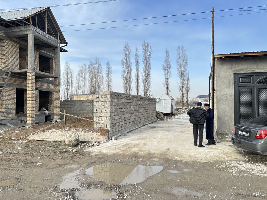 Hovli yer uy Ховли ер уй