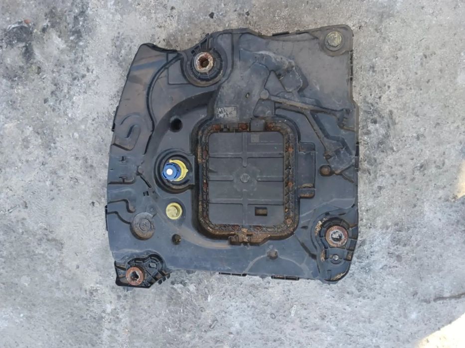 Rezervor adblue cu pompa citroen c4 cactus, peugeot 508, 208, 2008 mgic-scr01, 9812914780, 9808559680