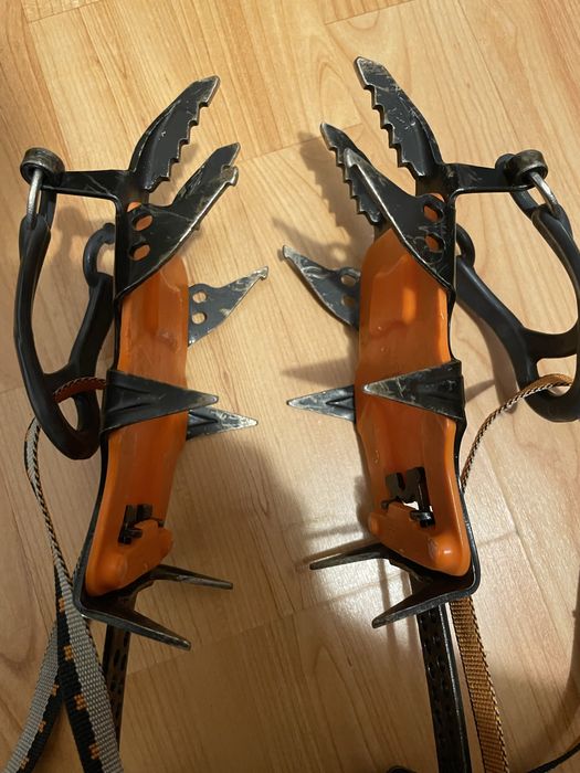 Coltari Petzl Sarken Black Diamond Sabretooth cassin camp grivel