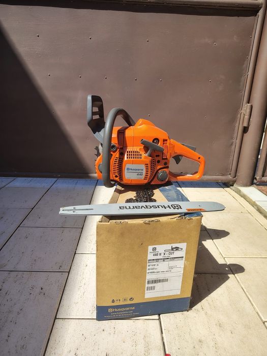 Motoferastrau Husqvarna