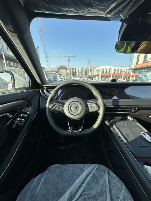 Voyah Free 318 25/25 yangi taer