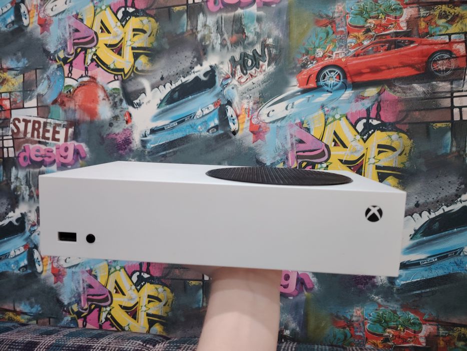 Продам xbox series s