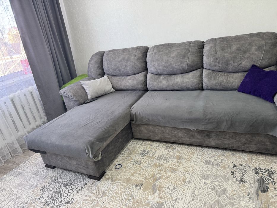 Продам диван размер 2,85