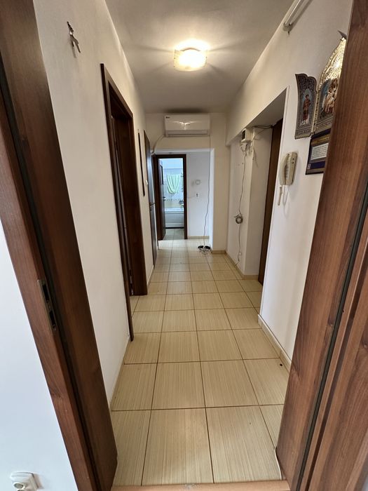 Tomis 2 camere decomandat 55 m etaj 3