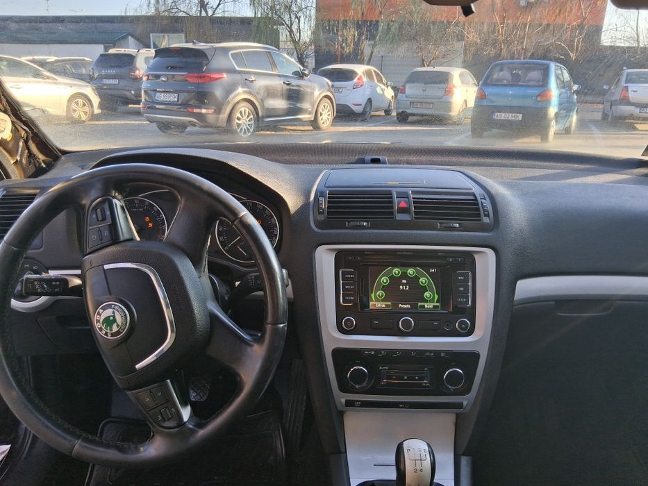 Skoda Octavia 1.6 2011 E5