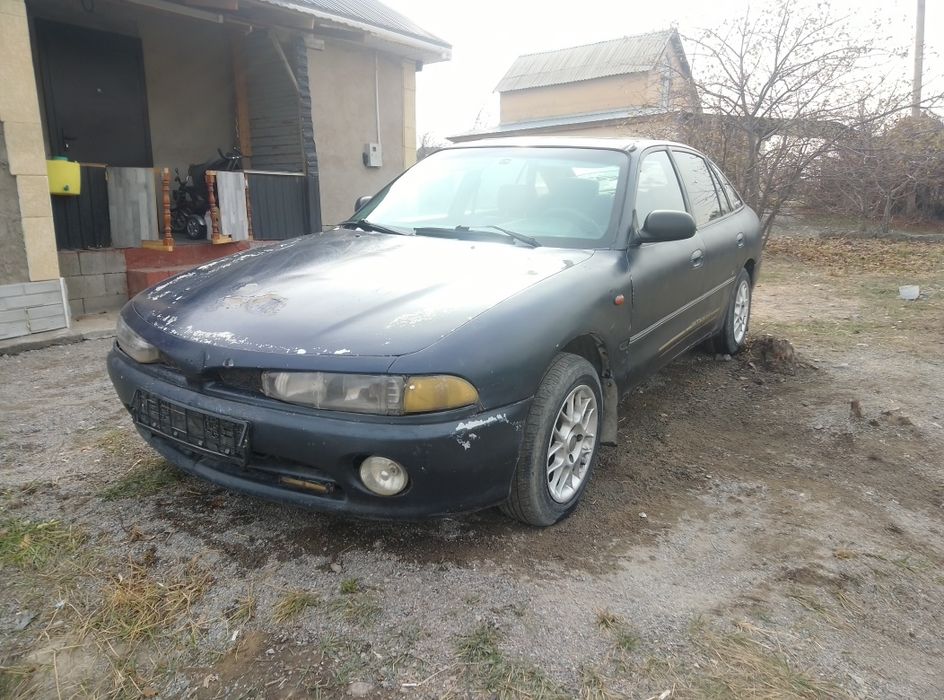 Продам  галант на ходу.