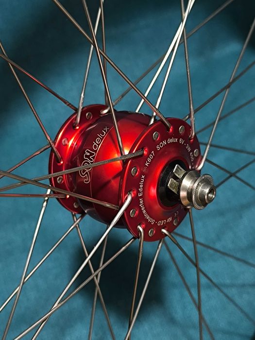 roti bicicleta 28' Germany,dinam /far led,caseta Shimano 10 pinioane