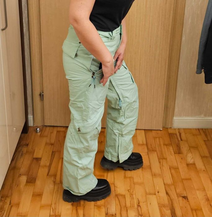 Ски панталон размер М