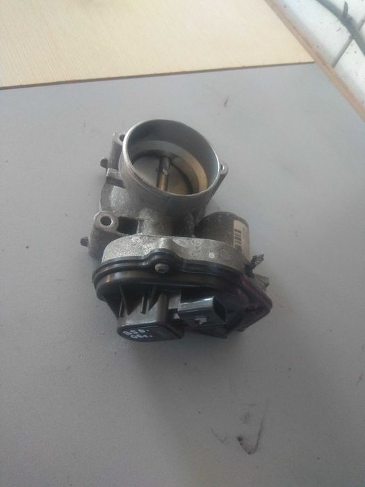 дросел клапа за волво в50 2006 год 1.8 бензин