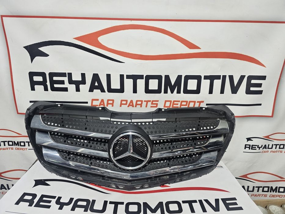 Grila radiator crom Mercedes Sprinter dupa 2013 cod A9068880523