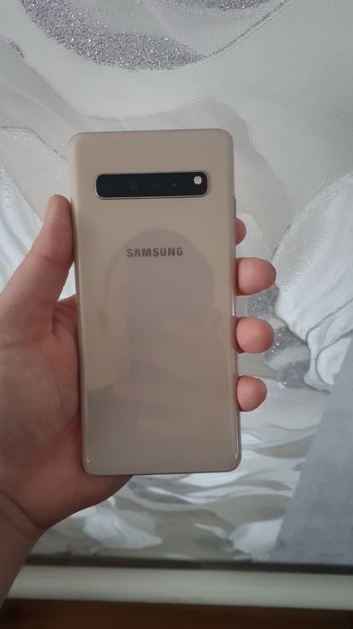 Samsung S10 5G  sotiladi
