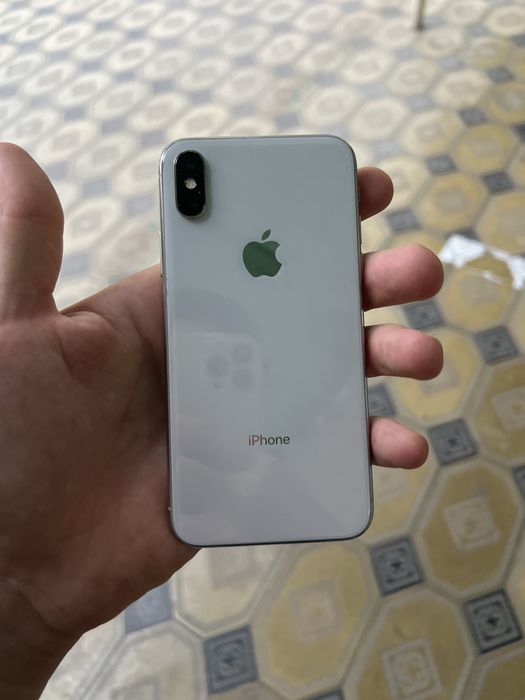 Iphone x holati: yaxshi  xotira: 64 gb  емкост:65