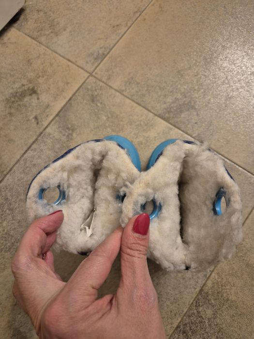 Бебешки зимни ботуши тип апрески с топла вата от Декатлон 18-19 номер