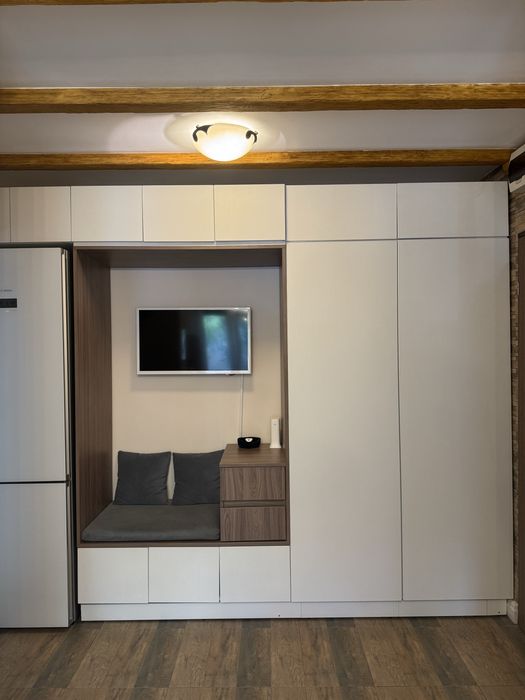Mobilier hol intrare casa