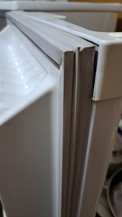 Продам холодильник Бирюсаса