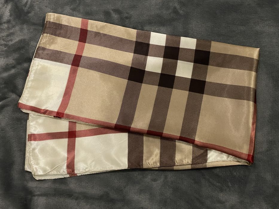 Eşarfă Burberry 90cm Damă