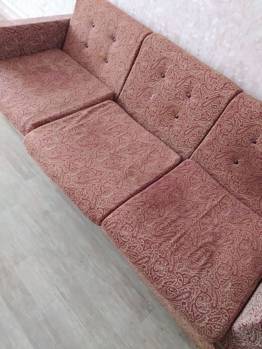 Диван софа советских времен