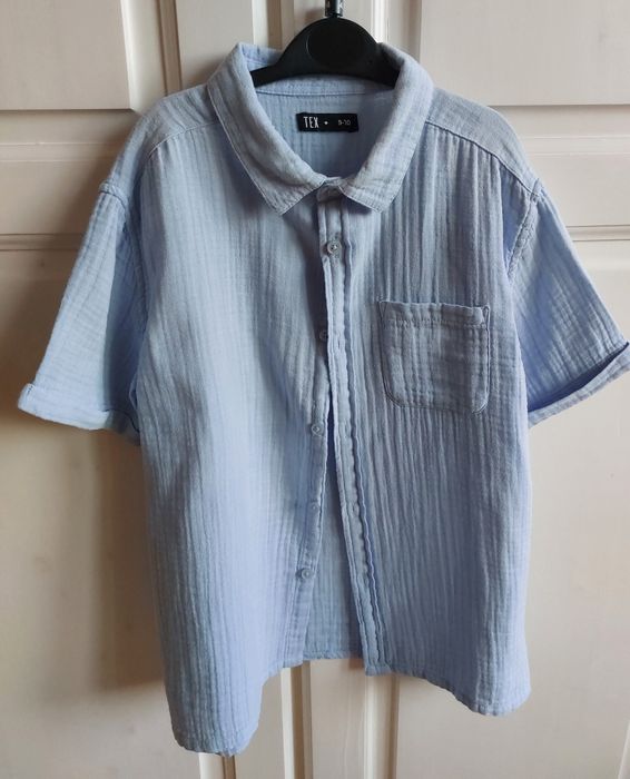 Lot camasi mărimea 134 sau 8-9 ani