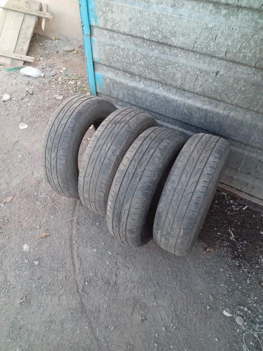 Продам хорошую РЕЗИНУ