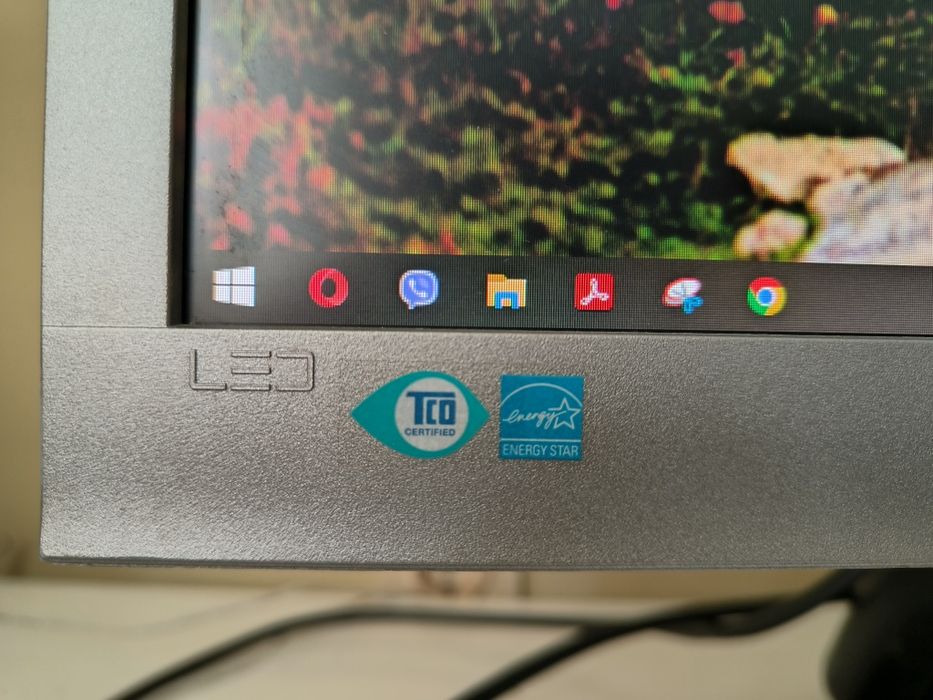Монитор Samsung SyncMaster SA450 22" , сив, с кабел и стойка