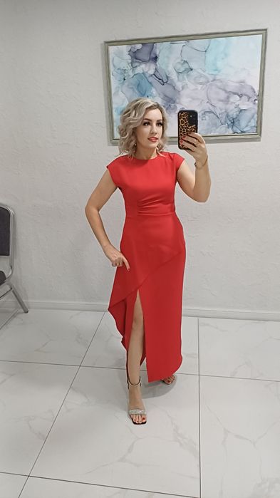 Продам Платье..44-46р.  Классное.