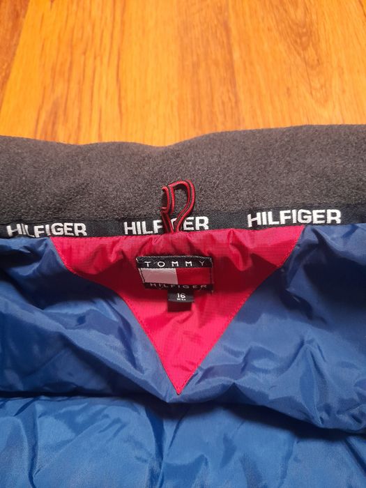 Tommy Hilfiger мъжки елек M размер.