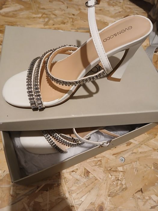 Sandale dama marimea 36