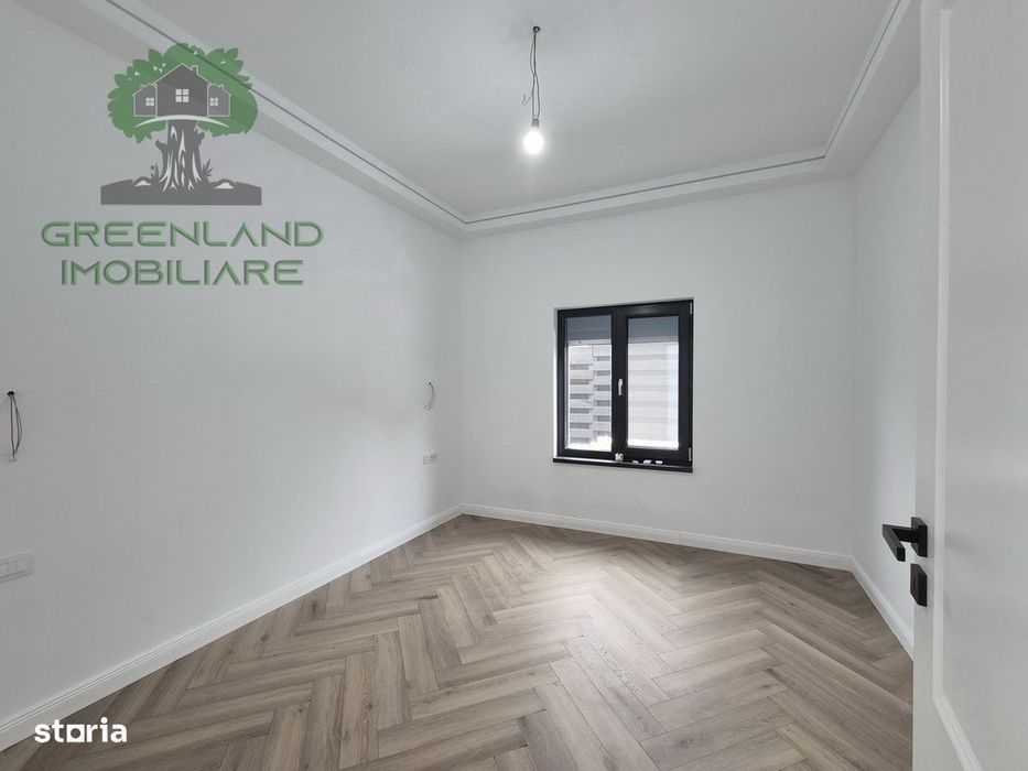 CASA PARTER 4 camere, 2 bai, GARAJ, teren 630mp,Valea Adanca-Miroslava