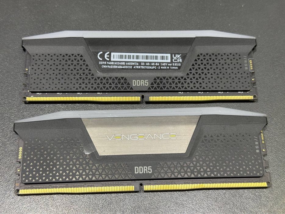 Corsair Vengeance RGB 24x2 48GB 6400MHZ CL32