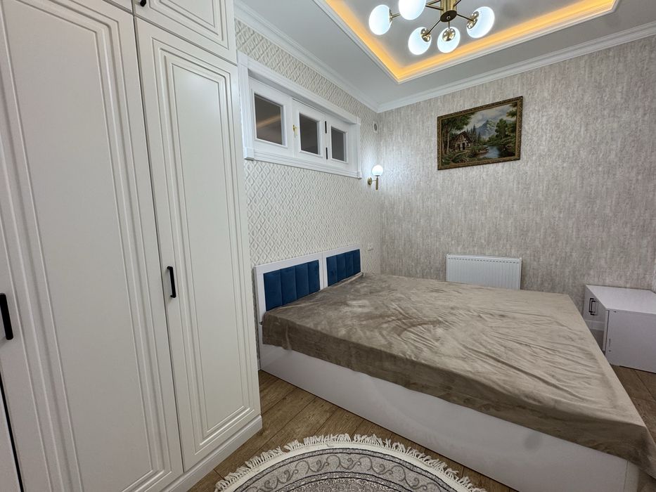 Красный дом 8этаж 3х комнатная квартира
