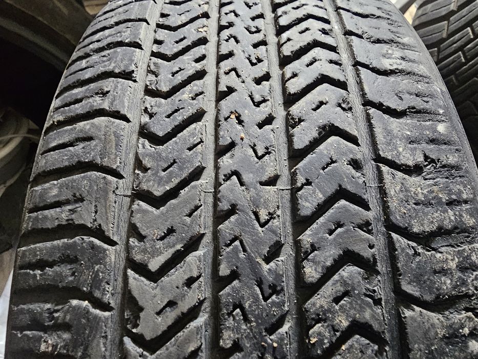 Срочно продам 4 штук автошина 205/60/15 GOPRO