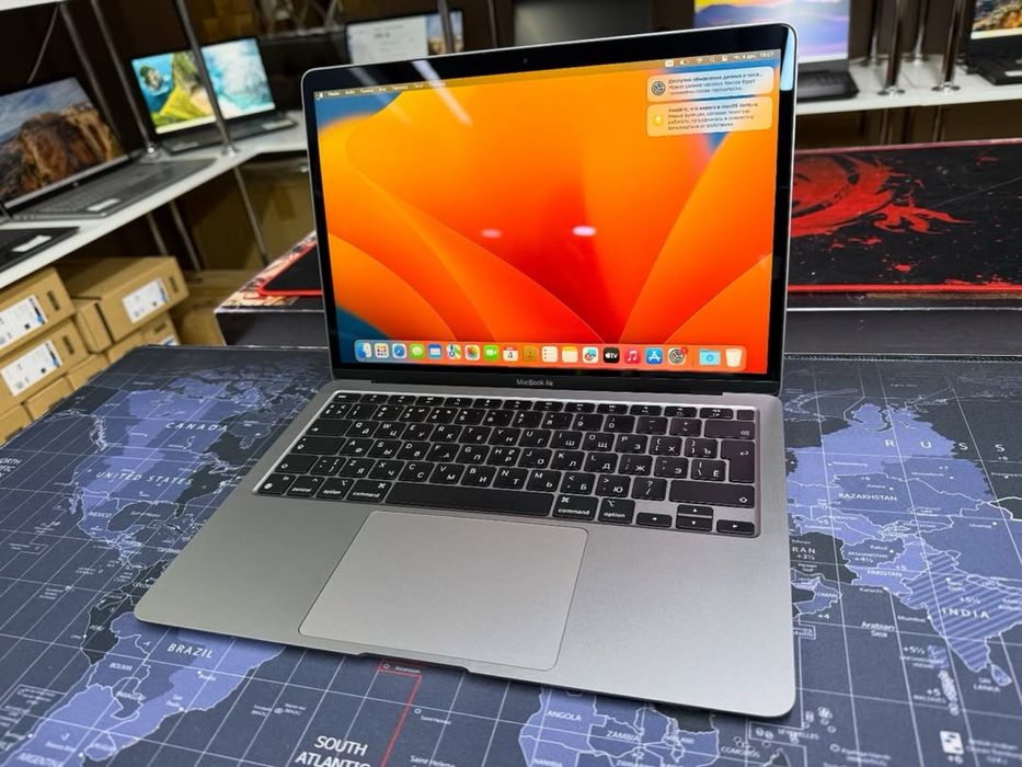 MacBook Air 13 M1 8Gb/256Gb/87ц