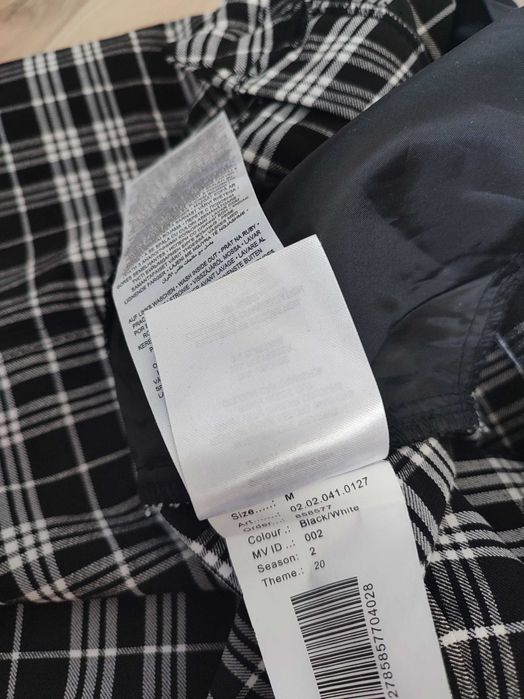 Нова къса пола М