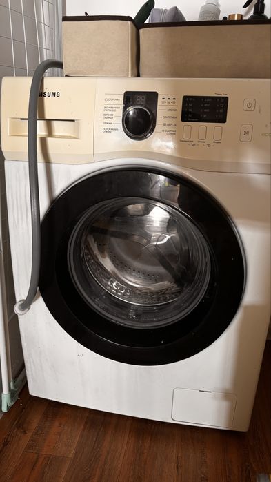 Продам стиральную и телевизор