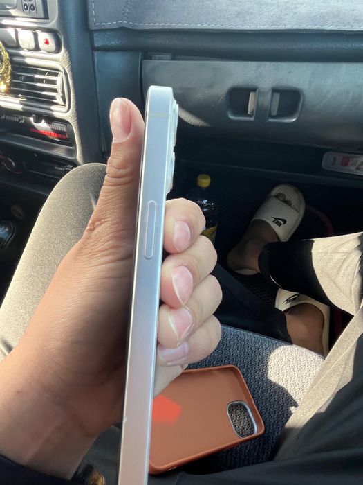 Iphone 13//128гб