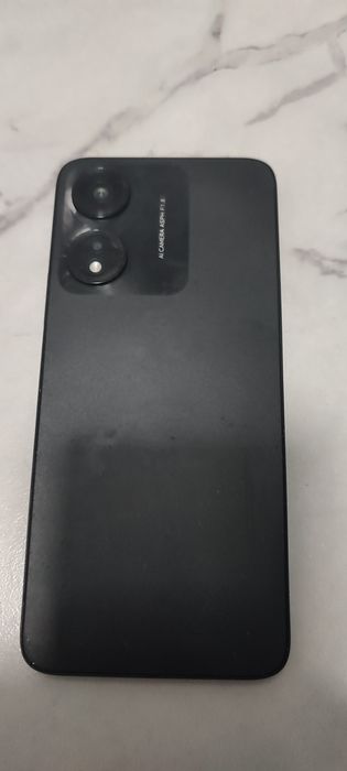 Продам срочно торгом