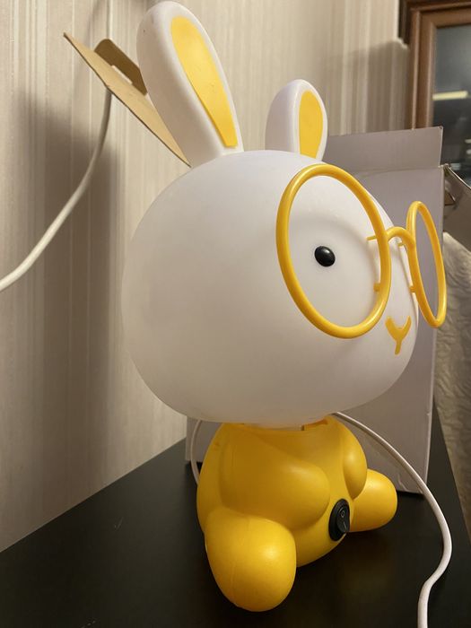 Лампа , светильник