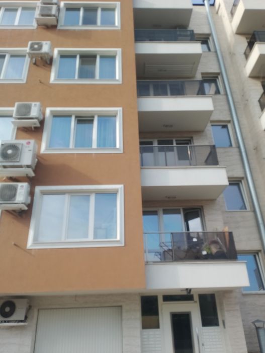 Давам под наем собствен двустаен