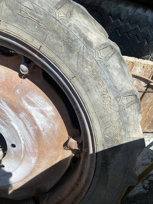 Гуми с джанти различни видове
