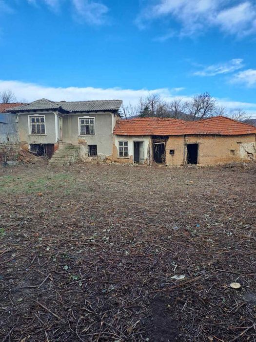 Продава се Парцел в Пловдив, Център - 410 кв.м за 46 €/кв.м - Снимка #2