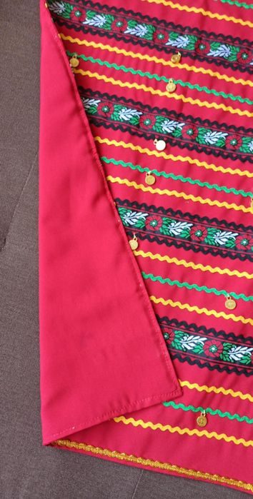 Фолклорни престилки