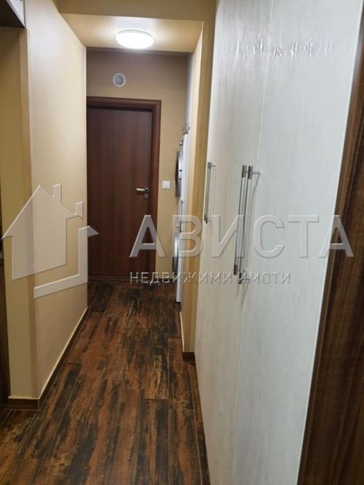 Дава се под наем Тристаен апартамент в София, Център - 86 кв.м за 1000 € - Снимка #6