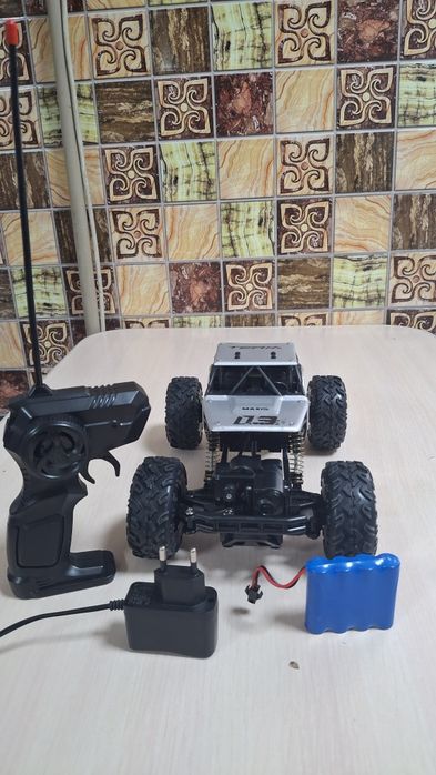 Машина на пульте управления