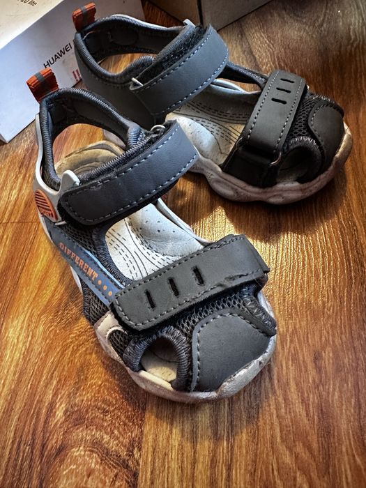Сандали для мальчика размер 23
