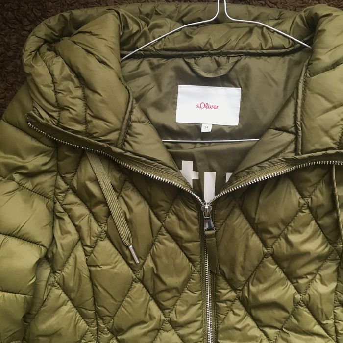 Vând geaca S.Oliver nr 34, dama