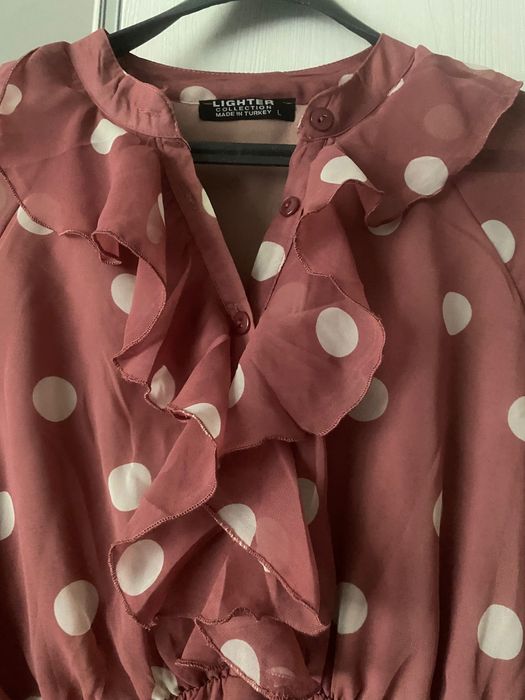 Красива рокля с къдрички от Vintage house boutique