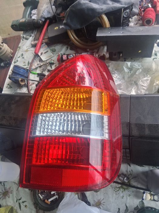 Десен стоп за опел зафира а zafira a
