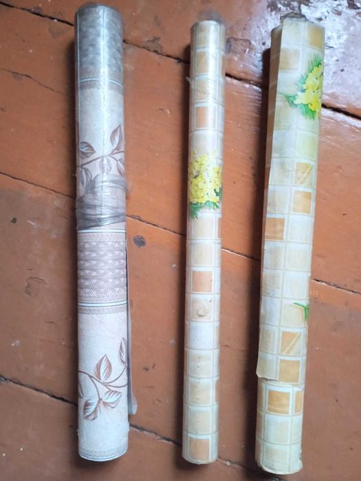 продам плитку советскую Б у 14 на 14 см